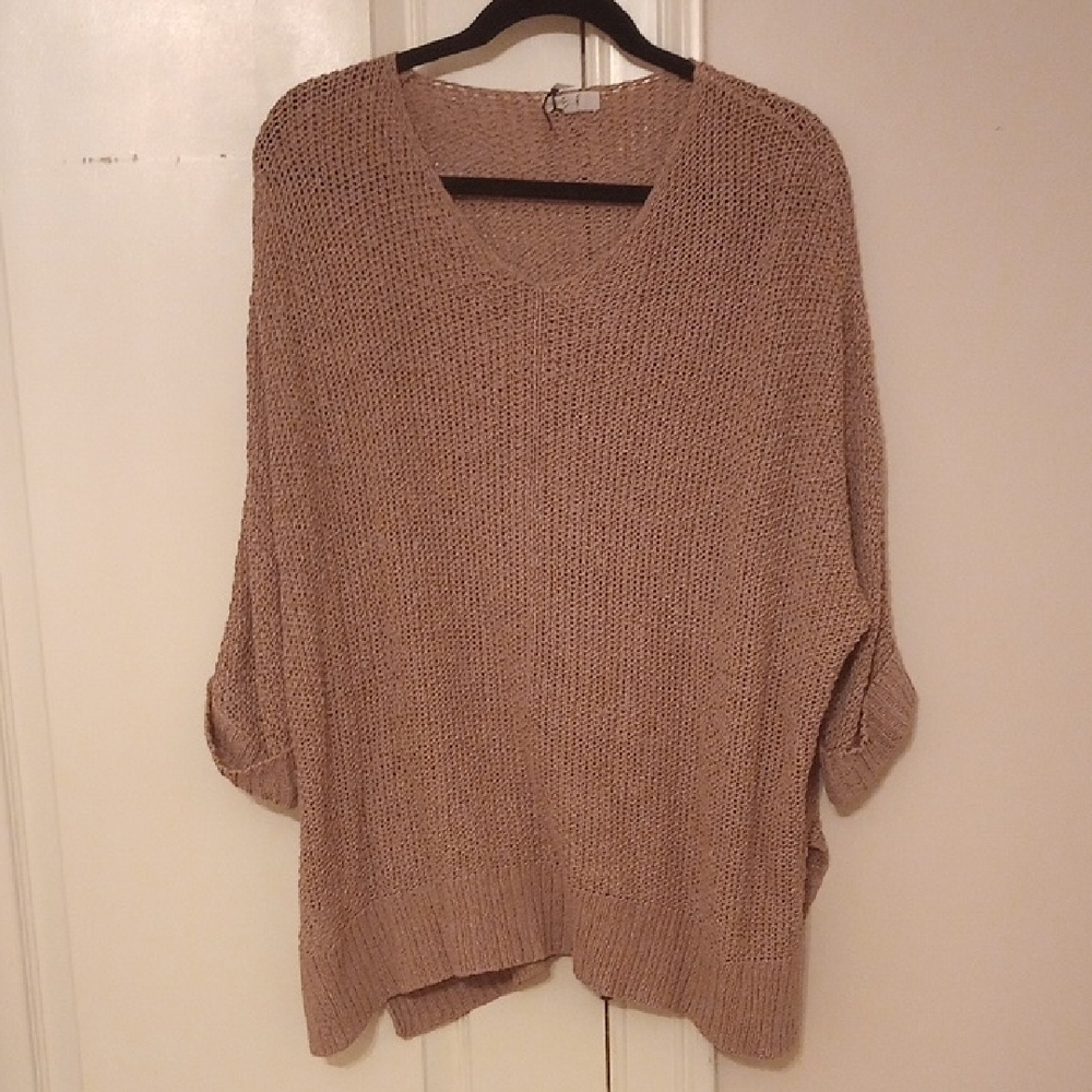 Easel V-Neck Sweater in Warm Tan